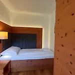 Hochtenn In Zell Am - Steinbock ツェル アム ゼー