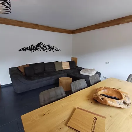 Hochtenn In Zell Am - Steinbock * ツェル アム ゼー