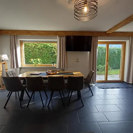 Hochtenn In Zell Am - Steinbock * ツェル アム ゼー