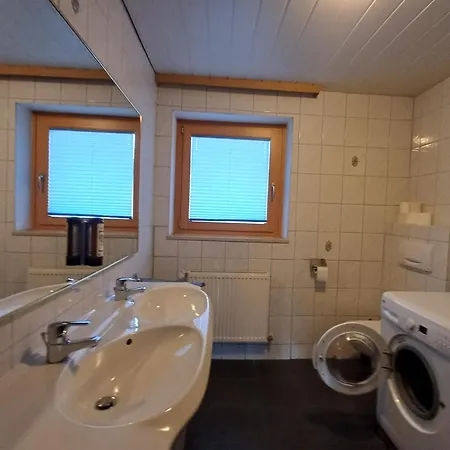 Hochtenn In Zell Am - Steinbock * ツェル アム ゼー
